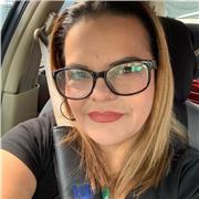 Aprende a usar Inteligencia Artificial para potenciar tus tareas y proyectos. Profesora con amplia experiencia