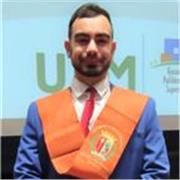 Profesor particular con un año de experiencia, paciente y que adapta su temario a los alumnos