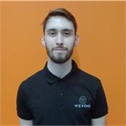 Coach Sportif en salle ou à domicile pour personne de tout âge ayant des objectifs de remise en forme, perte de poids ou prise de muscle sur Lille 
