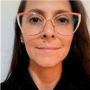 Profesora de Derecho para estudiantes de abogacía, egresados y público en general