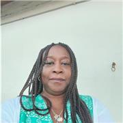 Abogada en ejercicio con más de 10 años de experiencia, sobretodo en extranjería y derecho de familia