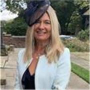 With over 25 years experience as a Chartered Accountant and experience with working with A’level students, degree or professional qualifications