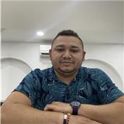 Profesor de informática Imparte clases a niños y jóvenes de educación básica y media académica