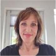 Hallo, ich bin Patricia ( 53) und übersetze Texte in Deutsch, Englisch und Französisch.