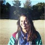 Profesora de apoyo escolar especializada en clases de ingles