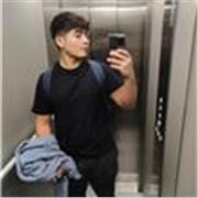 Clases mates, física, dibujo técnico(diedrico).Vivo por el metro las musas, al lado del y estudiante de 2 batch ciencias