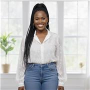 Ambitionierte und euphorische Nachhilfelehrerin