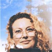 Professeur de FLE, bilingue en roumain et anglais, expérience de 25 ans avec des élèves de diverses nationalités