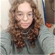 Diploma di liceo linguistico e studentessa di medicina, offro lezioni di matematica, biologia, inglese, tedesco, fisica e chimica
