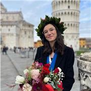 Neolaureata in lingue straniere con esperienza da insegnante, offro lezioni private di francese e inglese