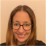 I’m a calm, reflective and practical life coach, helping students feel clearer, calmer & have more confidence & self trust. 