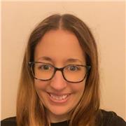 I’m a calm, reflective and practical life coach, helping students feel clearer, calmer & have more confidence & self trust.