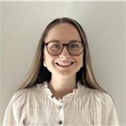 Profesora ESO y Bachillerato para dar clases online en materias de Letras