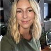 CELTA-qualified English teacher for adults/teenagers 16+, all levels. Patient, experienced, communicative teaching style.