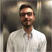 Studente universitario di Storia impartisce lezioni di storia e di italiano a studenti delle elementari, medie o liceo