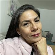 Licenciada en lengua inglesa con corrección de estilo