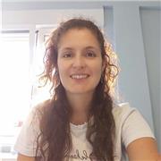 Profesora titulada en Cambridge, ofrece clases particulares de inglés para preparación PET o FCE. Clases presenciales u online