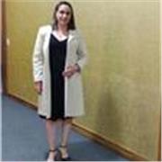 Profesora de Historia imparte clase de nivel secundaria, bachillerato, superior y posgrado