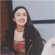 Ciao! Sono Ivana e studio Canto da sei anni. Mi piacerebbe trasmettere le mie conoscenze a chi come me ama questa disciplina :)