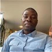 Profesor de francés nativo con alto nivel de español apto para dar clases a todos los niveles y a todas las edades.