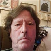 Me considero una persona proactiva y muy entregada al trabajo.Me siento capacitado para dar clases a quien lo necesite