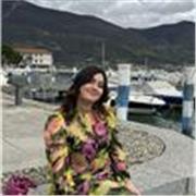 Ciao! Sono Sofia, laureata in Scienze Politiche e Relazioni Internazionali, appassionata di storia