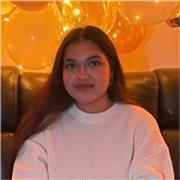 Biomedical Science graduate teaching Biology from GCSE to university level with a supportive, confidence-building approach.