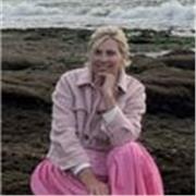 Ich biete Nachhilfe im Russischlernen für Schüler und Studenten an. Neben Russisch spreche ich auch Deutsch (B1) und Englisch