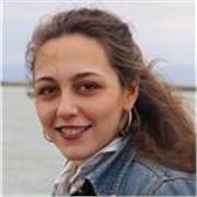Profesora de Español para extrangeros. Todos los niveles. 
Profesora de Inglés para primaria, secundaria y bachillerato.
