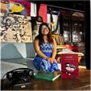 Profesora de Ciencias Políticas: clases virtuales en teoría política, análisis territorial, género y migración