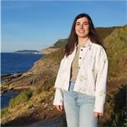 Profesora de alemán con el título de Grado en Estudios Alemanes.