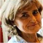 Profesora de castellano y literatura. Docente secundaria. Corrección de tesis de humanidades. Taller de lectura y escritura