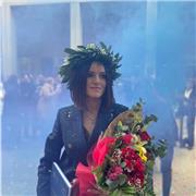 Aiuto con i compiti studenti frequentanti elementari, medie e suola superiore.