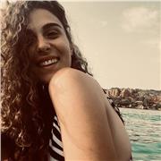 Profesora de apoyo escolar o secundaria especializada en dar clases a niños