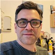 Professeur d’espagnol: Je suis natif d’Amérique Latine, écrivain et médiateur culturel.