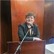 Profesor versátil de Ciencias Sociales, con experiencia docente y amplia trayectoria en MUNs. Clases para todos los niveles.