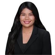 Engagierte Englischlehrerin mit Erfahrung im Unterrichten von Kindern aller Altersstufen