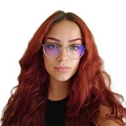 Profesora de inglés, castellano, catalán y arte que da clases a todas las edades