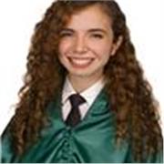 Soy maestra de educación infantil especializada en inglés pero tengo experiencia con bebés, niños, preadolescentes, adolescentes..