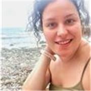 Sin experiencia 
Muy trabajadora y con muchas ganas
Resuelta y con creatividad 