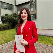 Sei alla ricerca di un insegnante? Non esitare a contattarmi