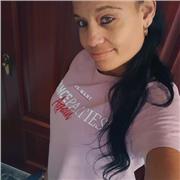 Soy ina mujer versátil y me gusta enseñar mis conocimientos y quieto enseñarle lengua castellana