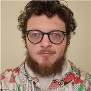 Deutsch-Tutor mit Fremdsprachenkenntnissen in Englisch und Französisch