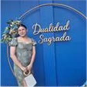 Maestra de apoyo escolar en nivel primaria