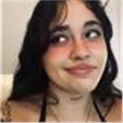 Soy una chica apasionada en aprender materias nuevas. Me encanta aprender y enseñar lo que conozco entre ellos a mis alumnos peques y no tan peques. 