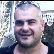 Laureato in scienze e tecnologie alimentari 5 anni, ex docente