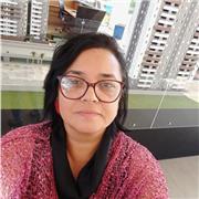 Graduanda em letras e literatura, treinee de oratória e comunicação