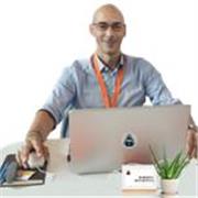 Offro lezioni private a professionisti e aziende per scoprire i segreti del marketing digitale, vendite online e copywriting.