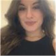 Studentessa di Lettere Antiche con diploma Liceo Classico