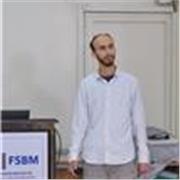 Docteur en mathématiques donne cours particuliers pour tous niveaux. Soutien scolaire en maths avec un docteur expérimenté. 